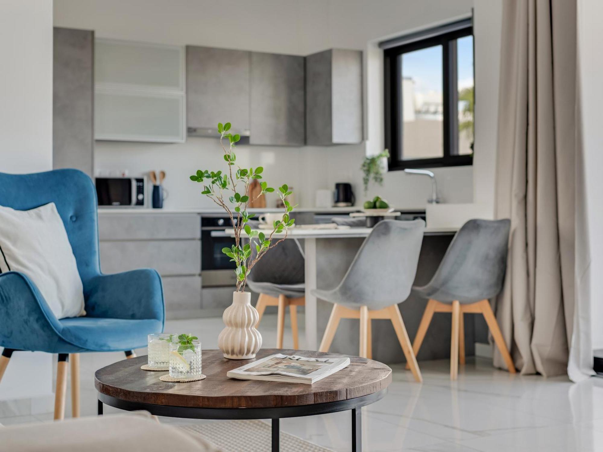 Sanders Palama Limassol Apartment ภายนอก รูปภาพ