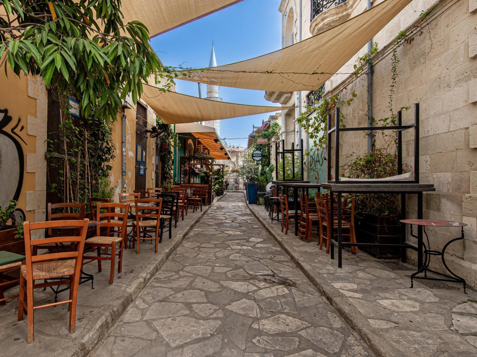 Sanders Palama Limassol Apartment ภายนอก รูปภาพ