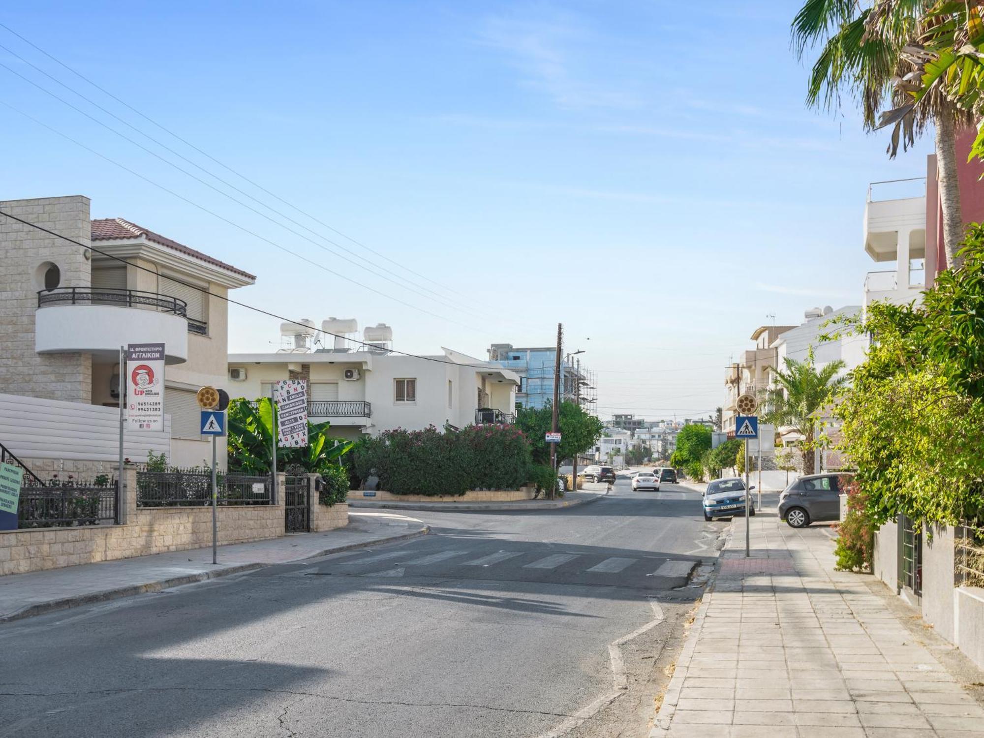 Sanders Palama Limassol Apartment ภายนอก รูปภาพ
